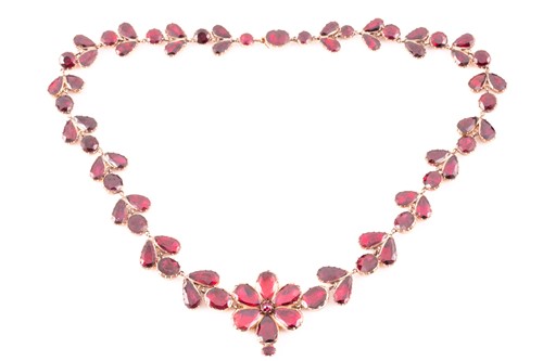 Lot 88 - An impressive 19th century flat-cut garnet...