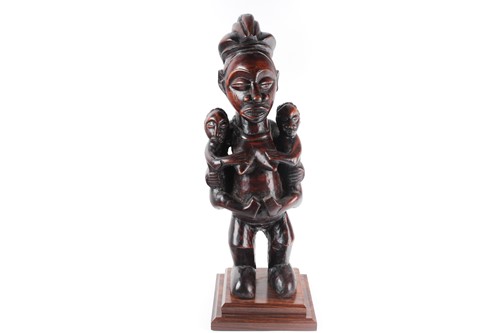Lot 154 - A large standing Yaka maternity figure,...