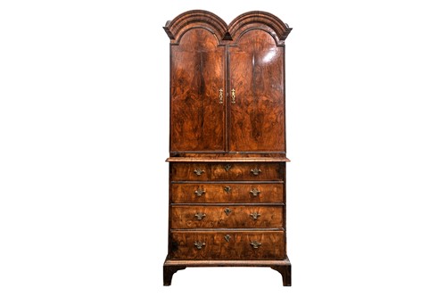 Lot 70 - An early 18th century figured walnut double...