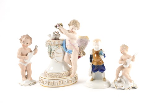 Lot 215 - A Meissen porcelain group of Cupid Felicite...