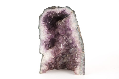 Lot 468 - A large and impressive amethyst quartz geode...