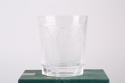 Lot 510 - A Lalique 'Femmes Antiques' glass tumbler,...