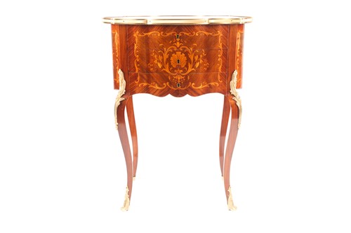 Lot 100 - A French Kingwood and marquetry inlaid...
