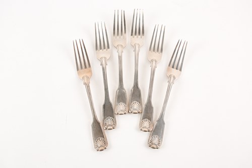 Lot 355 - A set of six Victorian cast silver "fiddle,...