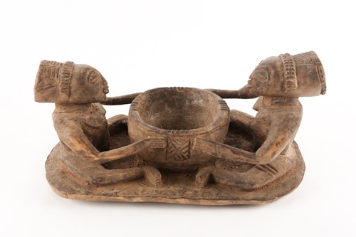Lot 190 - A Luba divination bowl, Democratic Republic of...