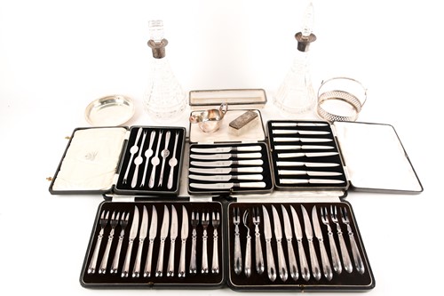 Lot 395 - A 20th-century silver collared cut glass...