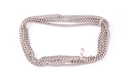 Lot 193 - An Edwardian silver curb pattern long chain,...