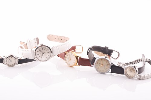 Lot 384 - A group of five ladies watches, inclding an...