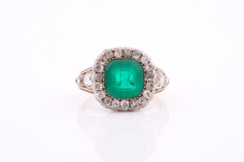 Lot 263 - A late 19th / early 20th century yellow gold,...