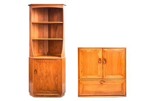 Lot 99 - An Ercol golden dawn light elm free standing...