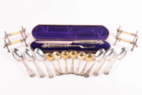 Lot 376 - A set of six Victorian "Kings Pattern" cast...
