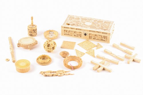 Lot 129 - A Chinese ivory table box and a collection of...
