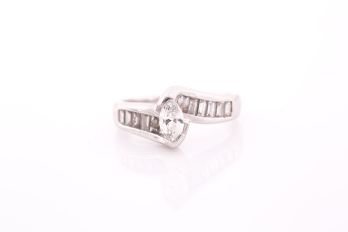 Lot 188 - An 18ct white gold and diamond ring,...