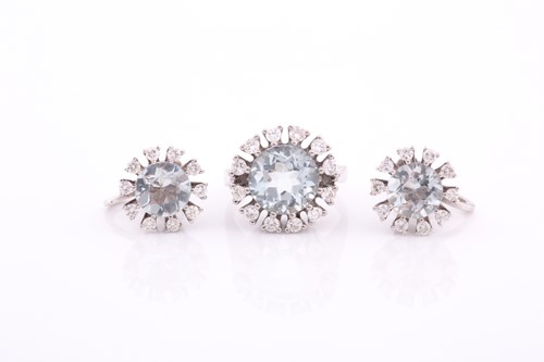 Lot 162 - A white gold, diamond, and aquamarine ring,...