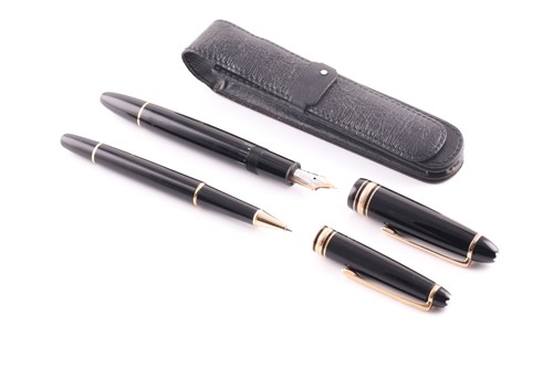 Lot 272 - A Mont Blanc Meisterstuck fountain pen, the 14...