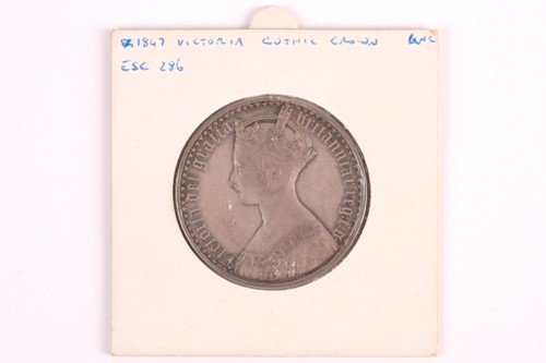 Lot 352 - Victoria 'Gothic' crown, 1847, Undecimo,...