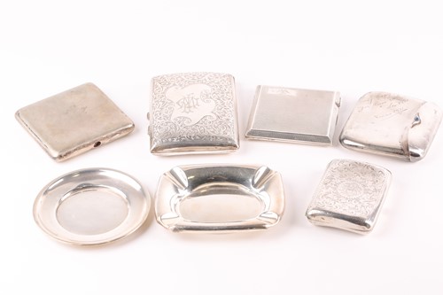 Lot 301 - An Edwardian rectangular cigarette case,...
