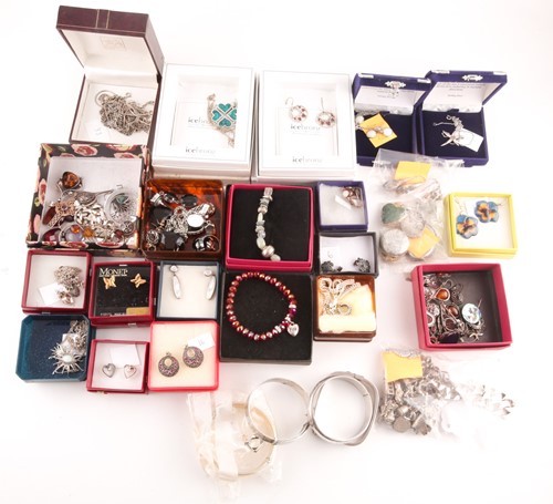 Lot 189 - A quantity of watches, white metal, gem set...