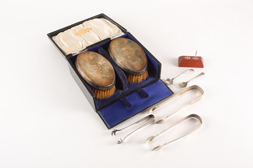 Lot 304 - A pair of George III silver fiddle pattern...