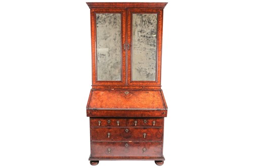 Lot 133 - A William III Kingwood walnut and laburnum...