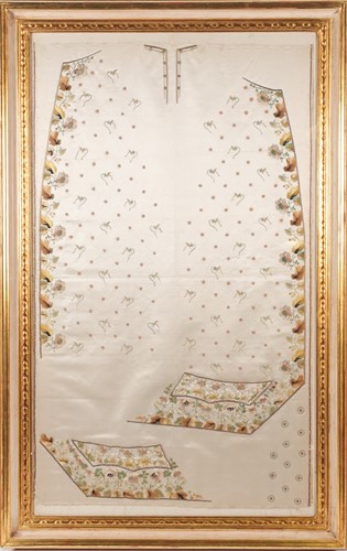 Lot 387 - An 18th century uncut silk waistcoat,...