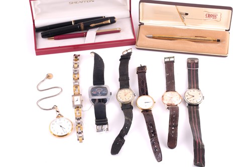 Lot 447 - A gentleman's Sicura Jump Hour Digital...
