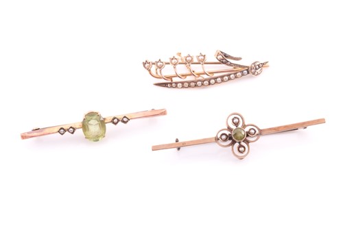 Lot 124 - Three bar brooches, including a spray brooch...