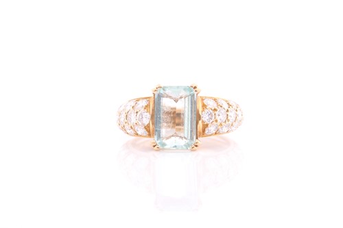 Lot 177 - An aquamarine and diamond ring, the principal...