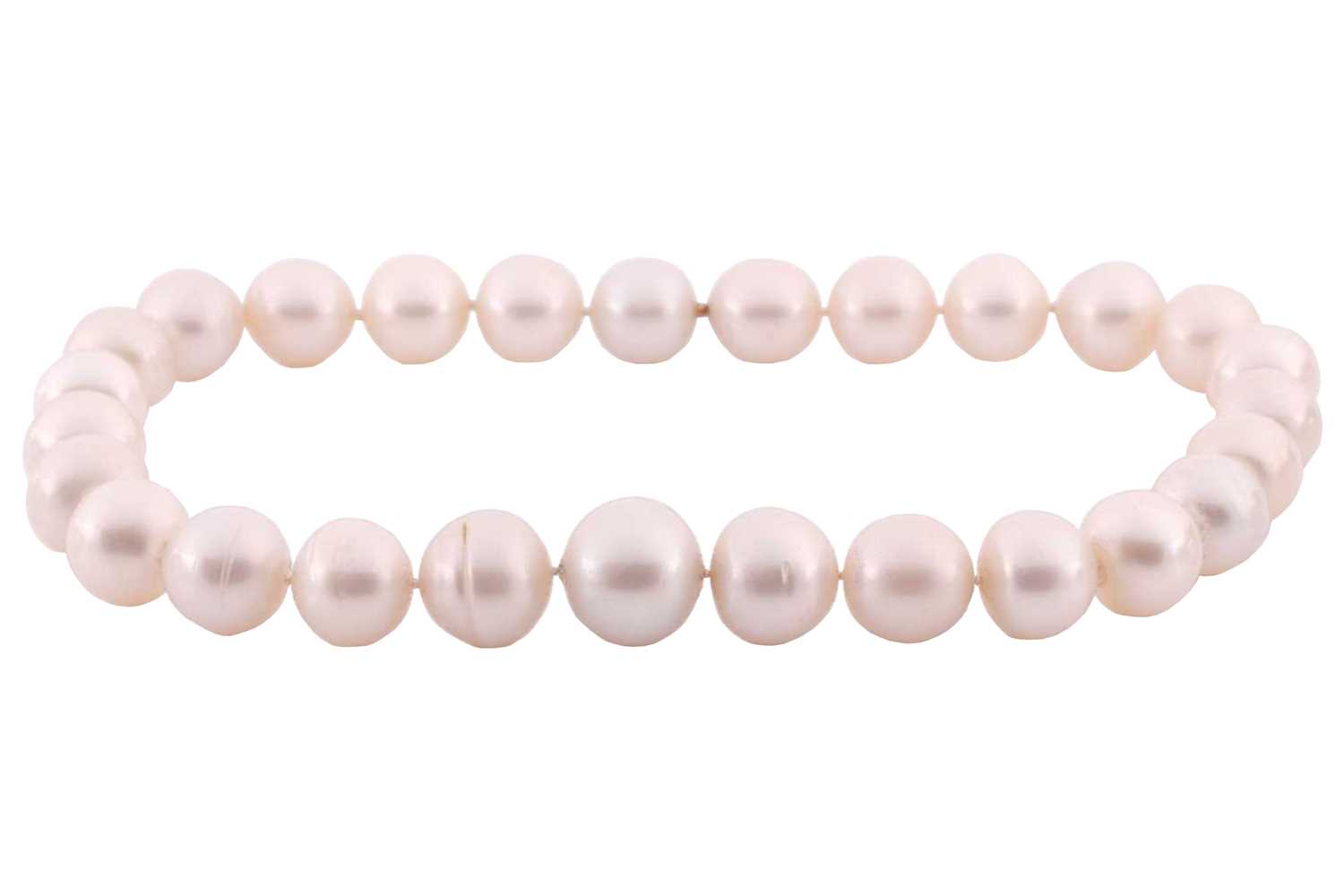Lot 341 - Attributed to Andrew Grima. A South Sea pearl...