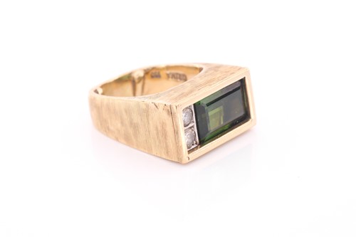 Lot 10 - Andrew Grima. An 18ct yellow gold, tourmaline,...
