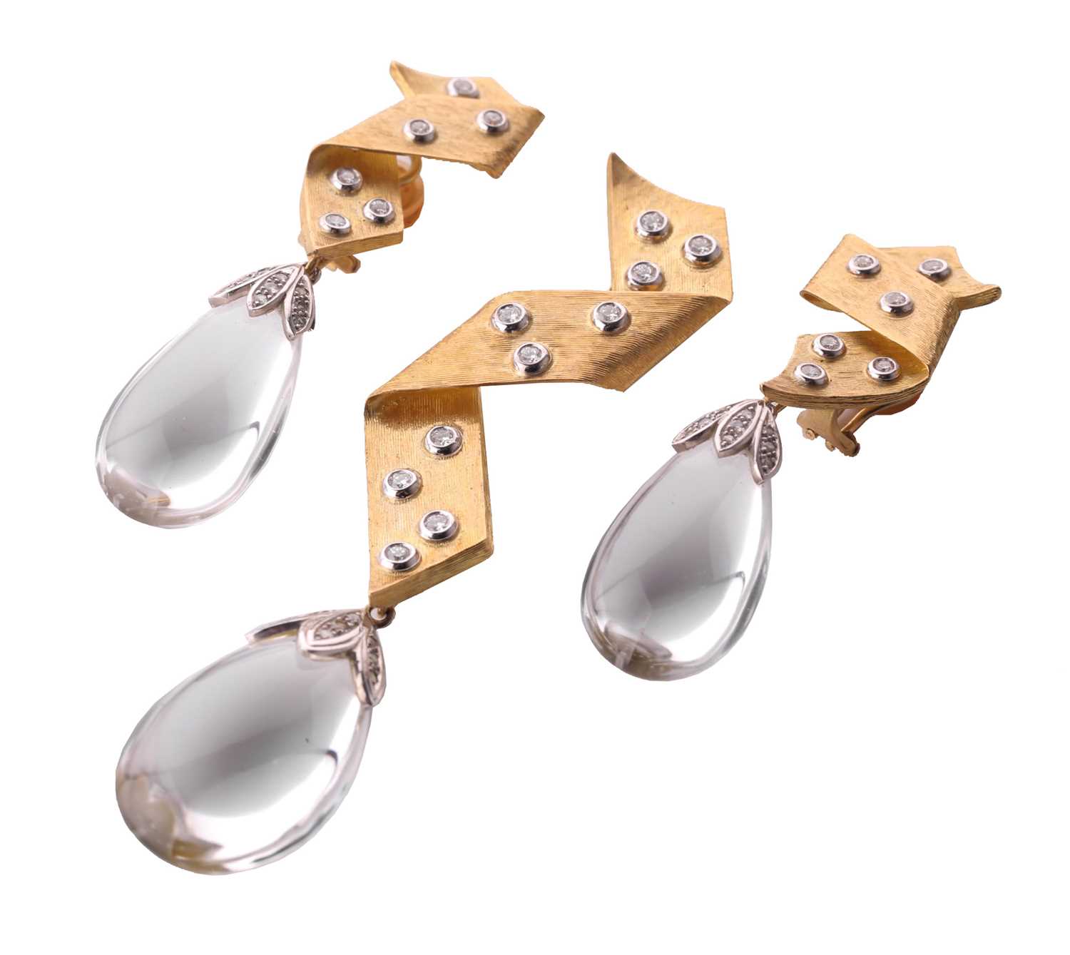 Lot 7 - Andrew Grima. An 18ct yellow gold, diamond and...