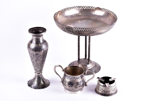 Lot 359 - A large late 19th-century/early 20th-century...