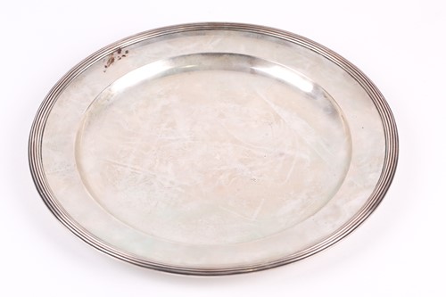 Lot 354 - A Victorian silver single plate, London 1881...