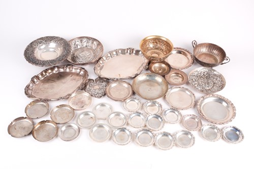 Lot 336 - A quantity of Middle Eastern and Continental...