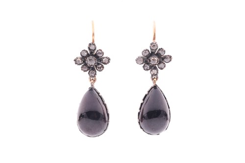 Lot 159 - A pair of diamond and garnet drop earrings,...