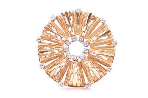 Lot 80 - A 1970s Modernist style 18ct yellow gold and...