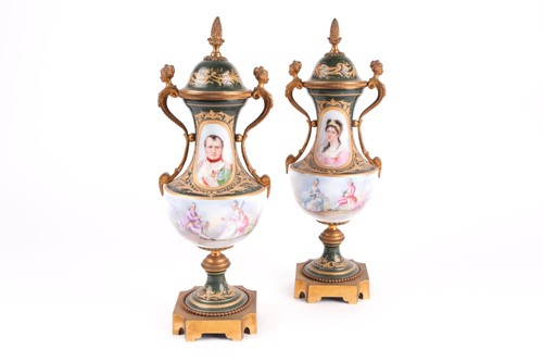 Lot 292 - A pair of Chateau de Tuileries Sevres...