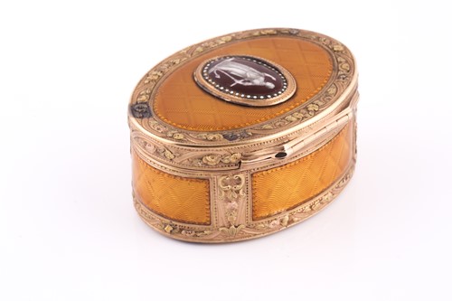 Lot 518 - German gold and enamel oval snuff box,...