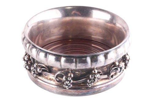 Lot 262 - An early 20th century Georg Jensen "Grape...
