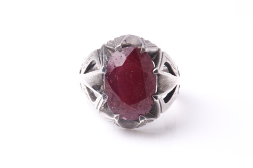 Lot 85 - An Eastern white metal gentleman's ring set...