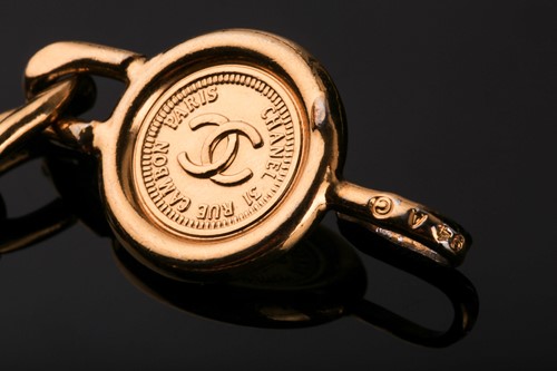 Lot 11 - A Chanel "31 Rue Cambon Paris" belt, the gold...