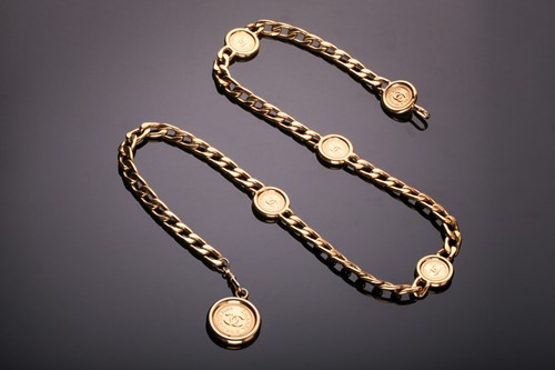 Lot 11 - A Chanel "31 Rue Cambon Paris" belt, the gold...