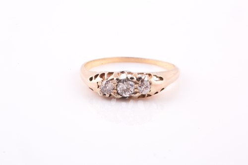 Lot 195 - A late 19th / early 20th century 18ct yellow...