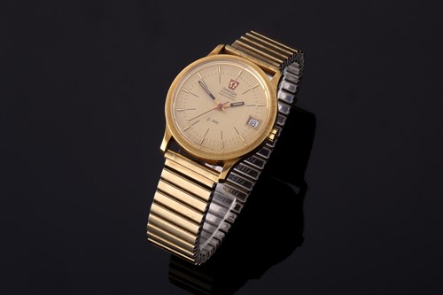 Lot 601 - An Omega F300 Electronic Chronometer...