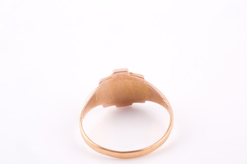 Lot 70 - An 18ct yellow gold, pearl, and turquoise ring,...