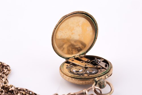 Lot 6 - A 9ct yellow gold triple strand chain necklace,...