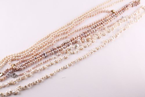 Lot 159 - A freshwater baroque pearl necklace, 124cm...