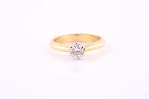 Lot 72 - A diamond single-stone ring, the brilliant-cut...