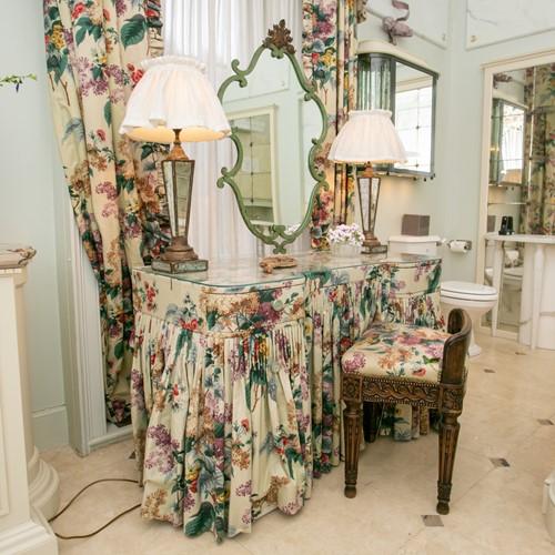 Lot 102 - A contemporary fabric covered inverted...