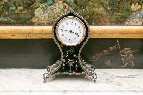 Lot 67 - An Edwardian silver and tortoishell baloon...